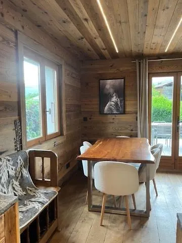 Chalet Taiga Комблу